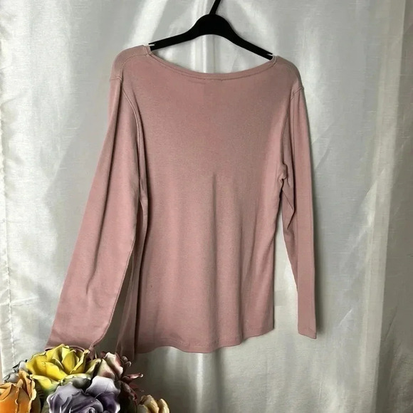 DOLCEZZA MONTREAL  L pink long sleeve sweater with boat round neck, super soft. - Picture 3 of 13